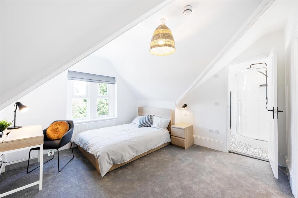 1 bed Detached for rent in Hillfields. From Front Door Lettings Ltd - Bristol 1 bed Detached for rent in Hillfields. From Front Door Lettings Ltd - Bristol
