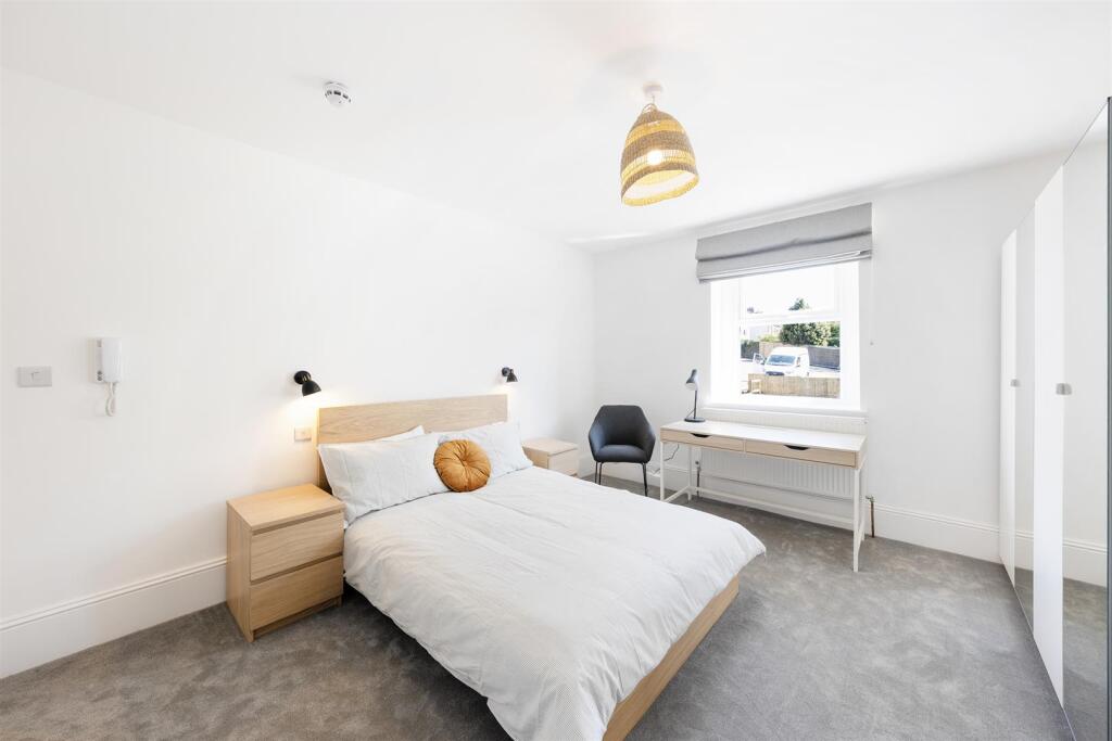 1 bed Detached for rent in Hillfields. From Front Door Lettings Ltd - Bristol