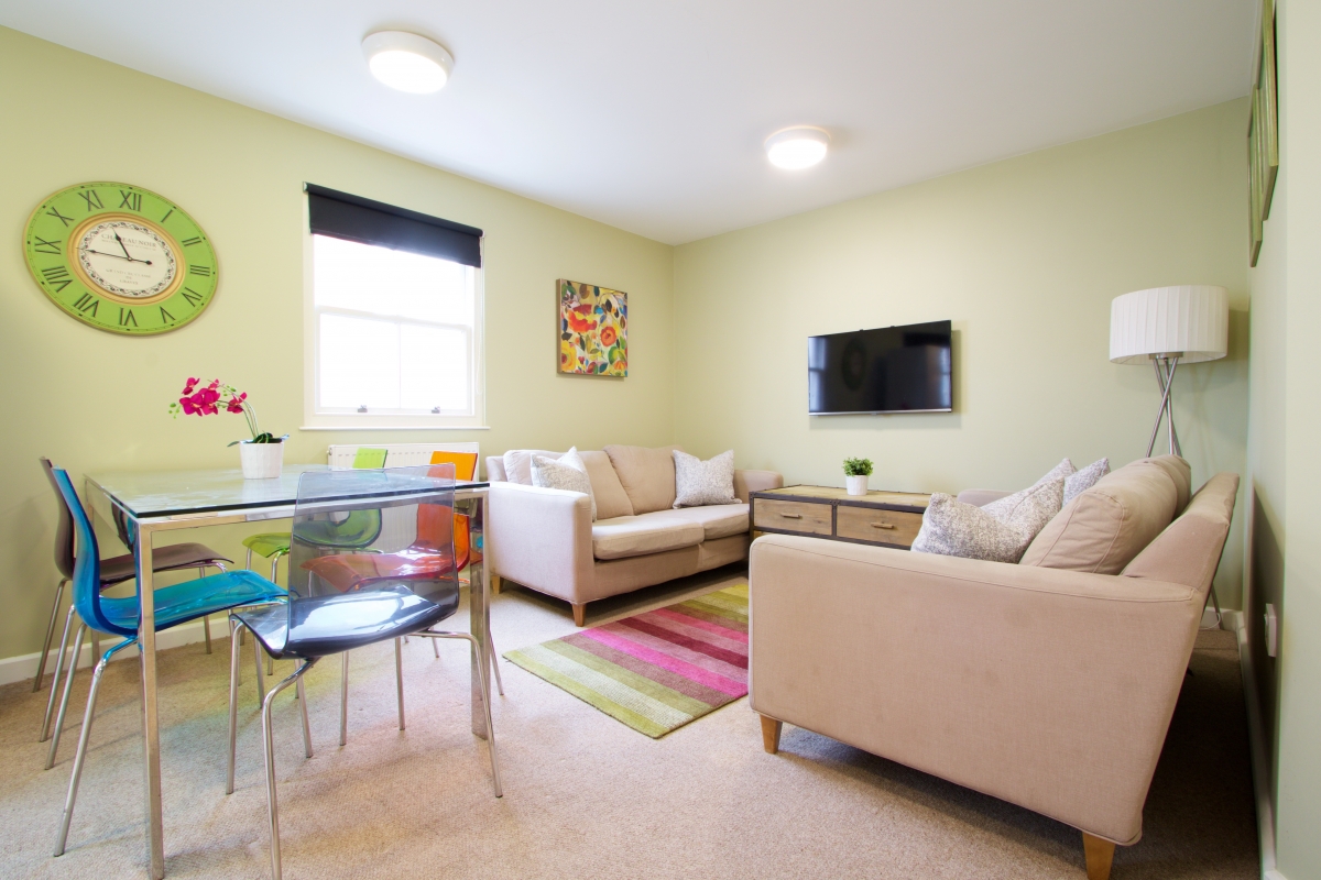 5 bed 1st Floor Flat for rent in Exeter. From Student Cribs