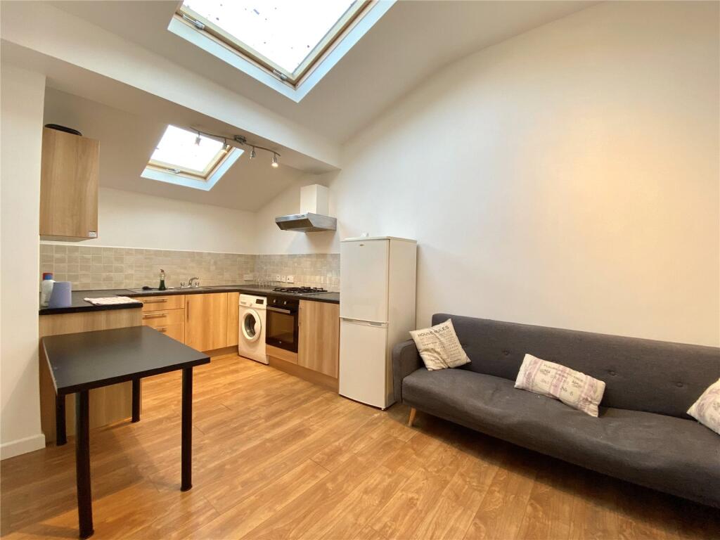 2 bed Apartment for rent in Bristol. From Howard - Bristol 2 bed Apartment for rent in Bristol. From Howard - Bristol