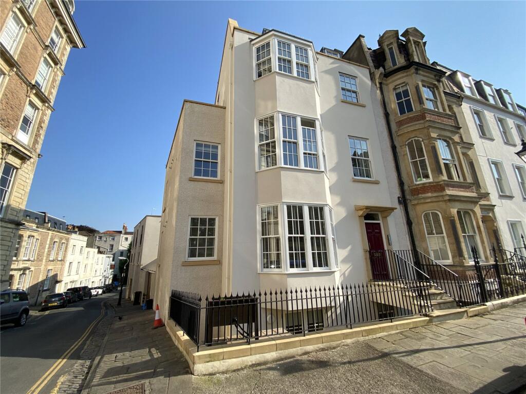 2 bed Apartment for rent in Leigh Woods. From Howard - Bristol 2 bed Apartment for rent in Leigh Woods. From Howard - Bristol