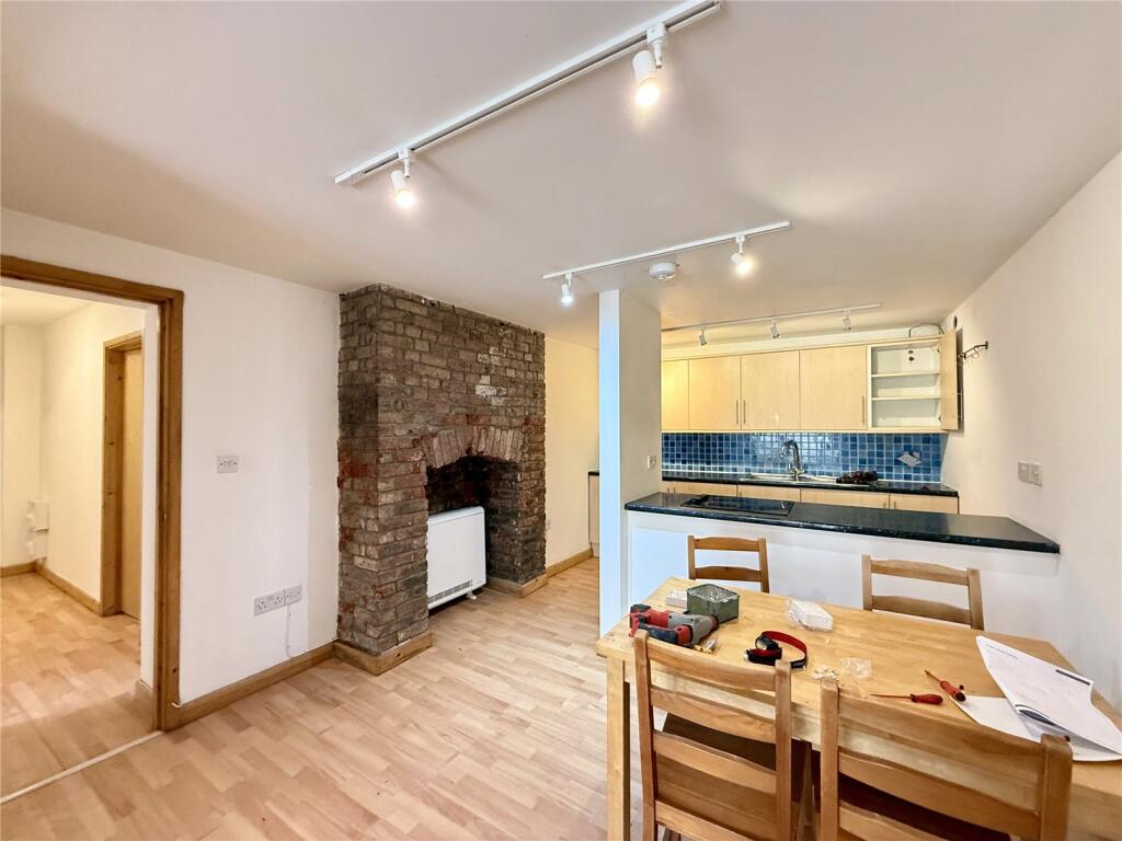 2 bed Apartment for rent in Bristol. From Howard - Bristol 2 bed Apartment for rent in Bristol. From Howard - Bristol