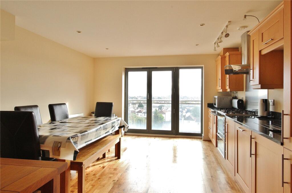2 bed Apartment for rent in Leigh Woods. From Howard - Bristol