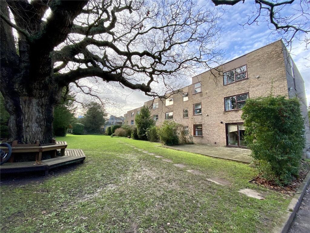1 bed Apartment for rent in Bristol. From Howard - Bristol