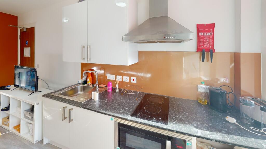 0 bed Studio for rent in Nottingham. From Oak Student Letts