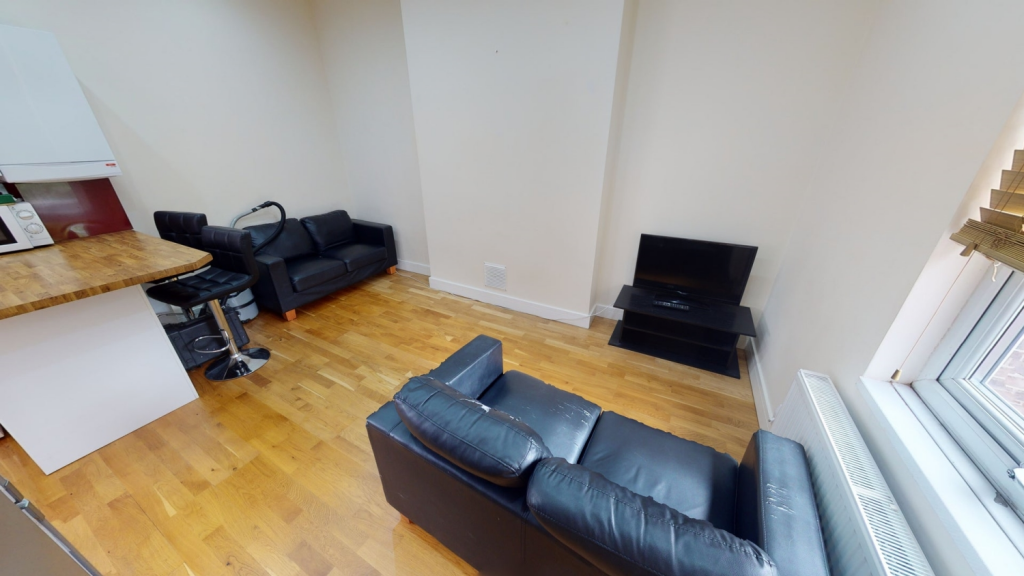 2 bed Apartment for rent in Nottingham. From Oak Student Letts