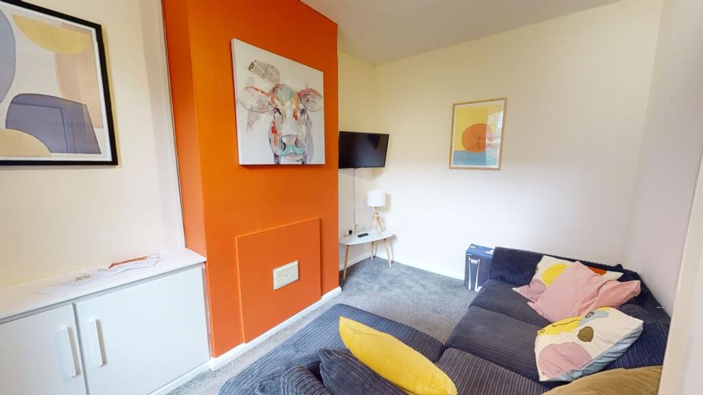 4 bed Mid Terraced House for rent in Nottingham. From Oak Student Letts