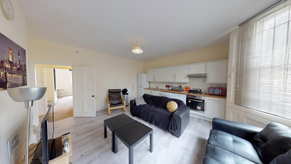 5 bed 1st Floor Flat for rent in Nottingham. From Oak Student Letts