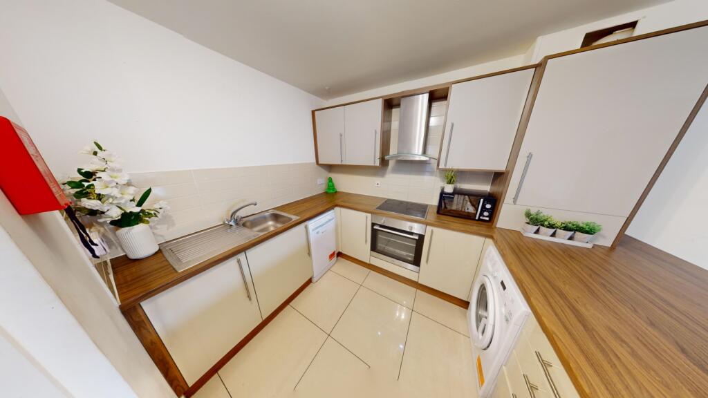 5 bed 1st Floor Flat for rent in Nottingham. From Oak Student Letts