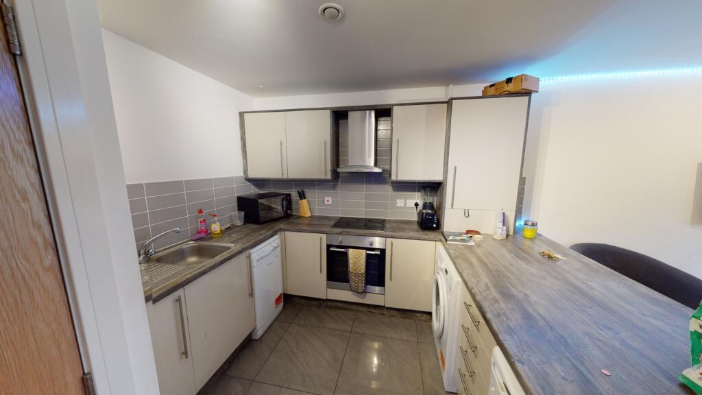 5 bed 1st Floor Flat for rent in Nottingham. From Oak Student Letts