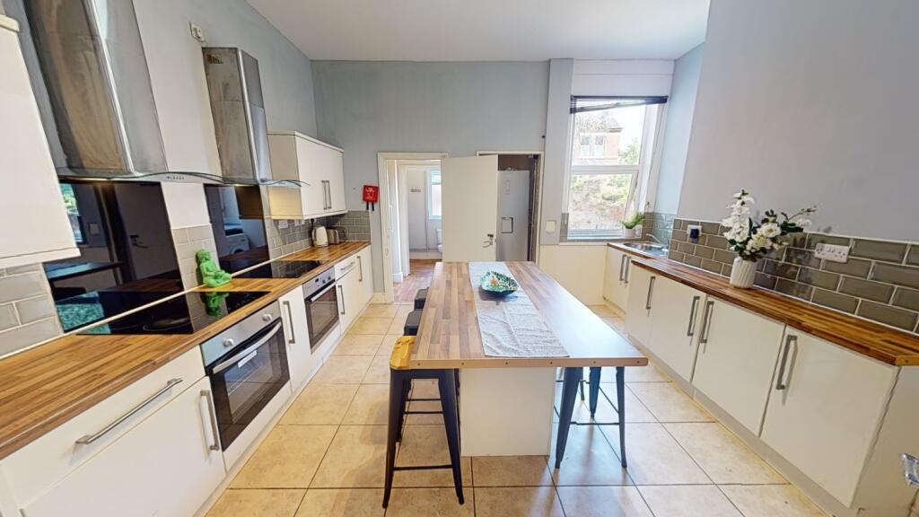 7 bed Semi Detached for rent in Nottingham. From Oak Student Letts 7 bed Semi Detached for rent in Nottingham. From Oak Student Letts