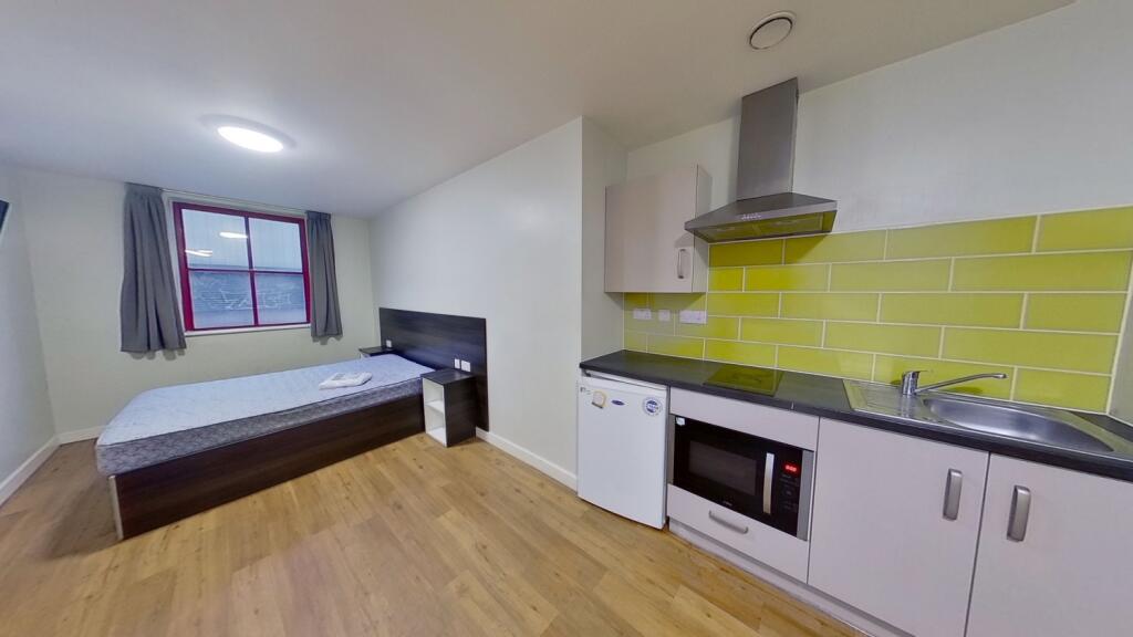 1 bed Mid Terraced House for rent in Nottingham. From Oak Student Letts