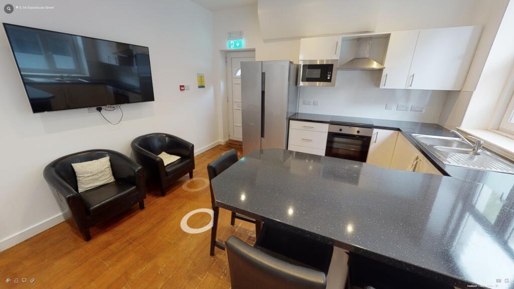 4 bed Mid Terraced House for rent in Nottingham. From Oak Student Letts 4 bed Mid Terraced House for rent in Nottingham. From Oak Student Letts