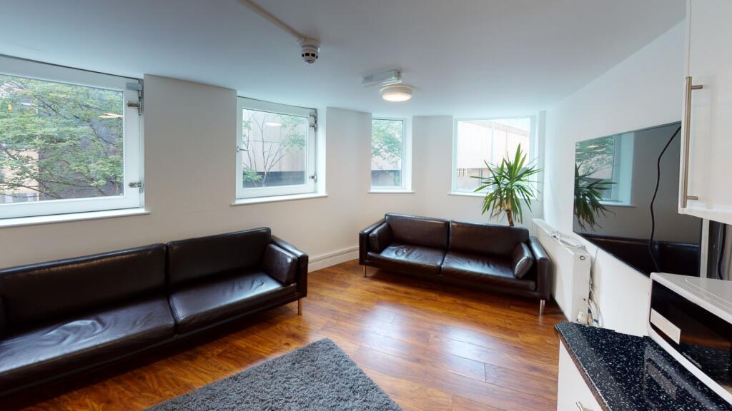 4 bed Mid Terraced House for rent in Nottingham. From Oak Student Letts