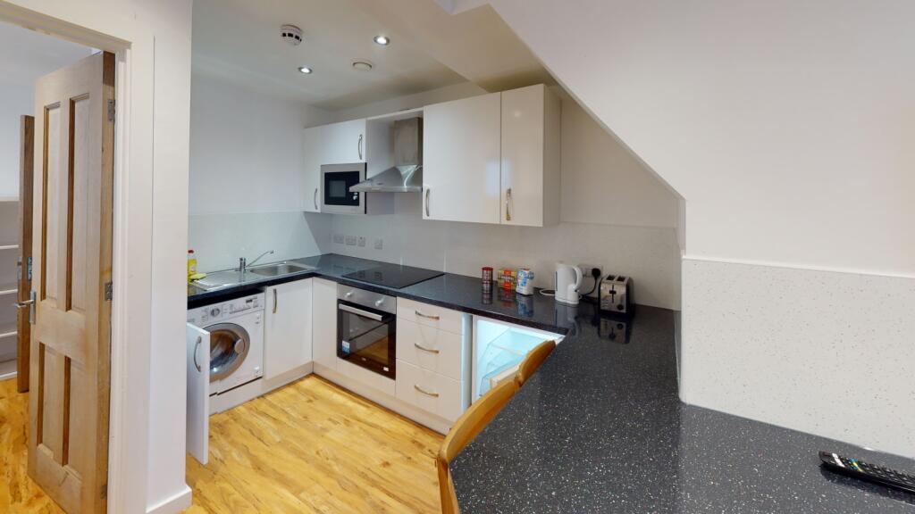 1 bed Mid Terraced House for rent in Nottingham. From Oak Student Letts 1 bed Mid Terraced House for rent in Nottingham. From Oak Student Letts