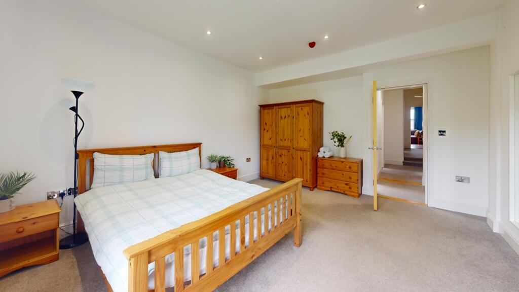 2 bed Mid Terraced House for rent in Nottingham. From Oak Student Letts