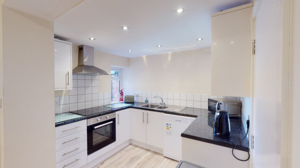 6 bed 1st Floor Flat for rent in Nottingham. From Oak Student Letts