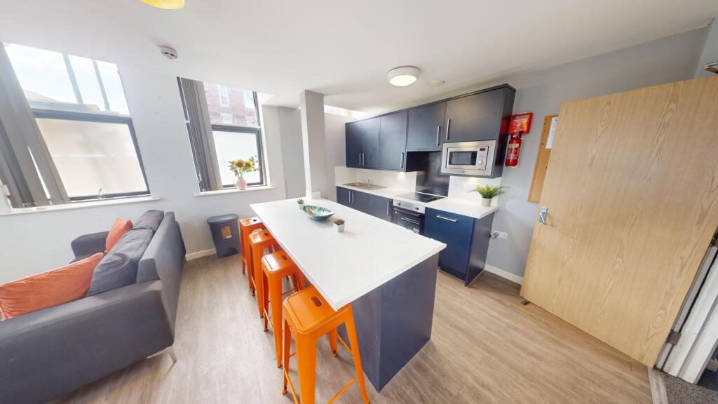 4 bed 1st Floor Flat for rent in Nottingham. From Oak Student Letts