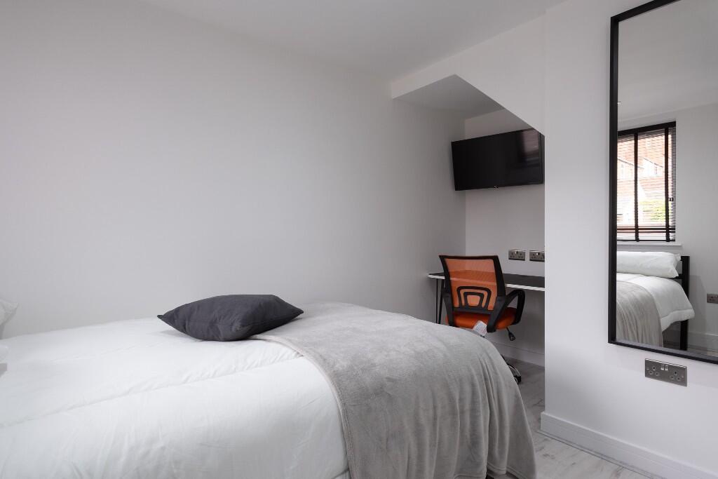 3 bed Mid Terraced House for rent in North Greetwell. From Bric Living - Lincoln