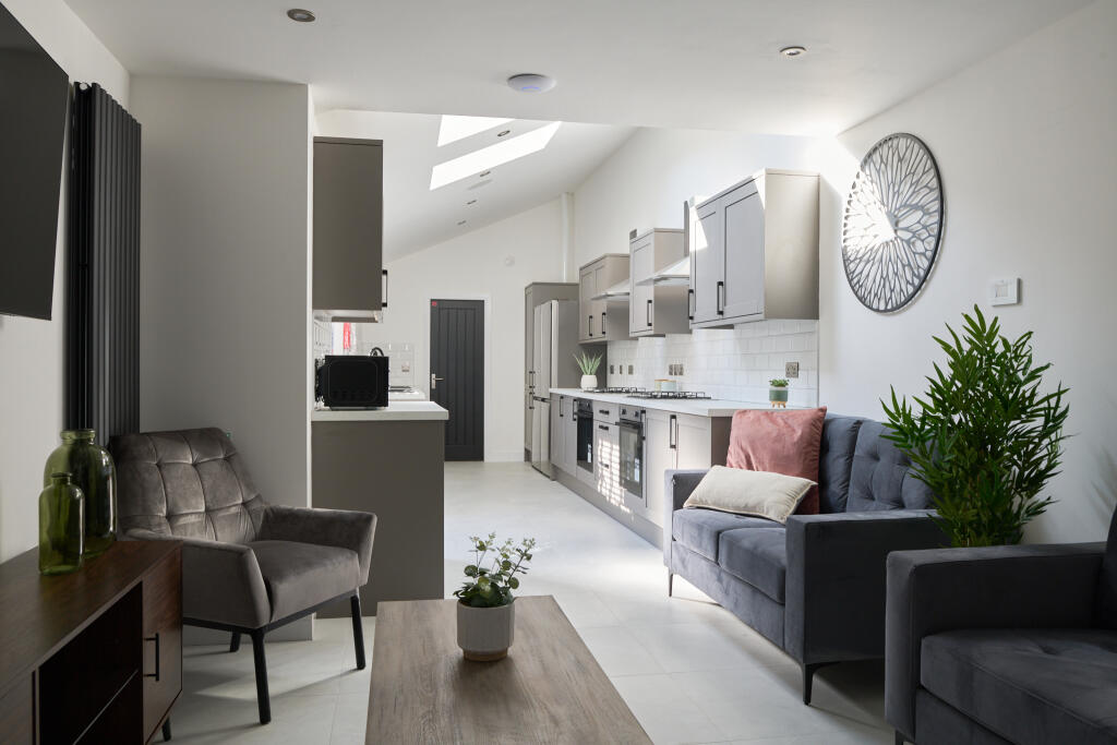 6 bed Semi Detached for rent in Harmston. From Bric Living - Lincoln 6 bed Semi Detached for rent in Harmston. From Bric Living - Lincoln