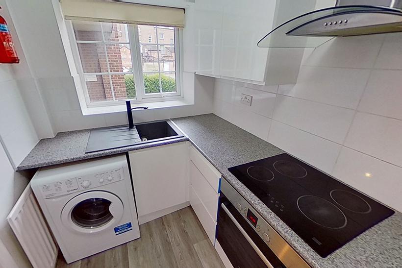 2 bed Town House for rent in Nottingham. From Mega Close - Nottingham