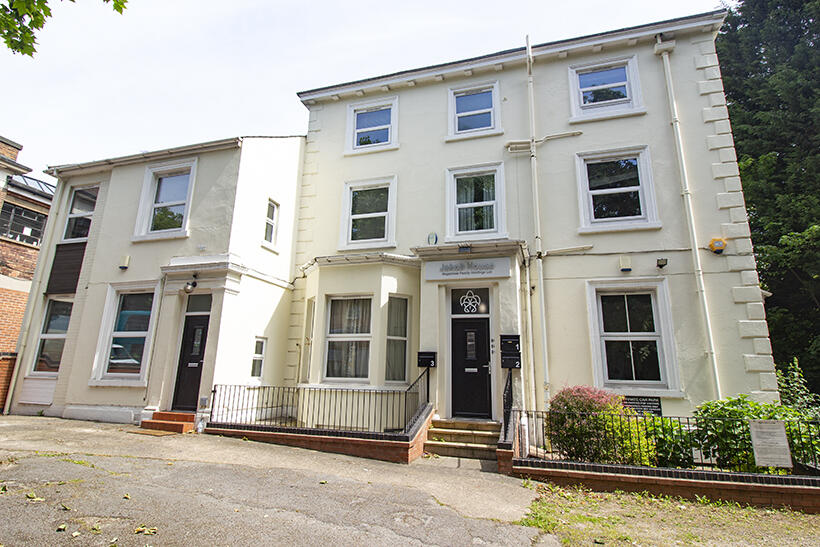 2 bed 1st Floor Flat for rent in Nottingham. From Mega Close - Nottingham
