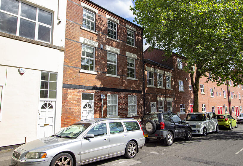 6 bed Town House for rent in Nottingham. From Mega Close - Nottingham 6 bed Town House for rent in Nottingham. From Mega Close - Nottingham