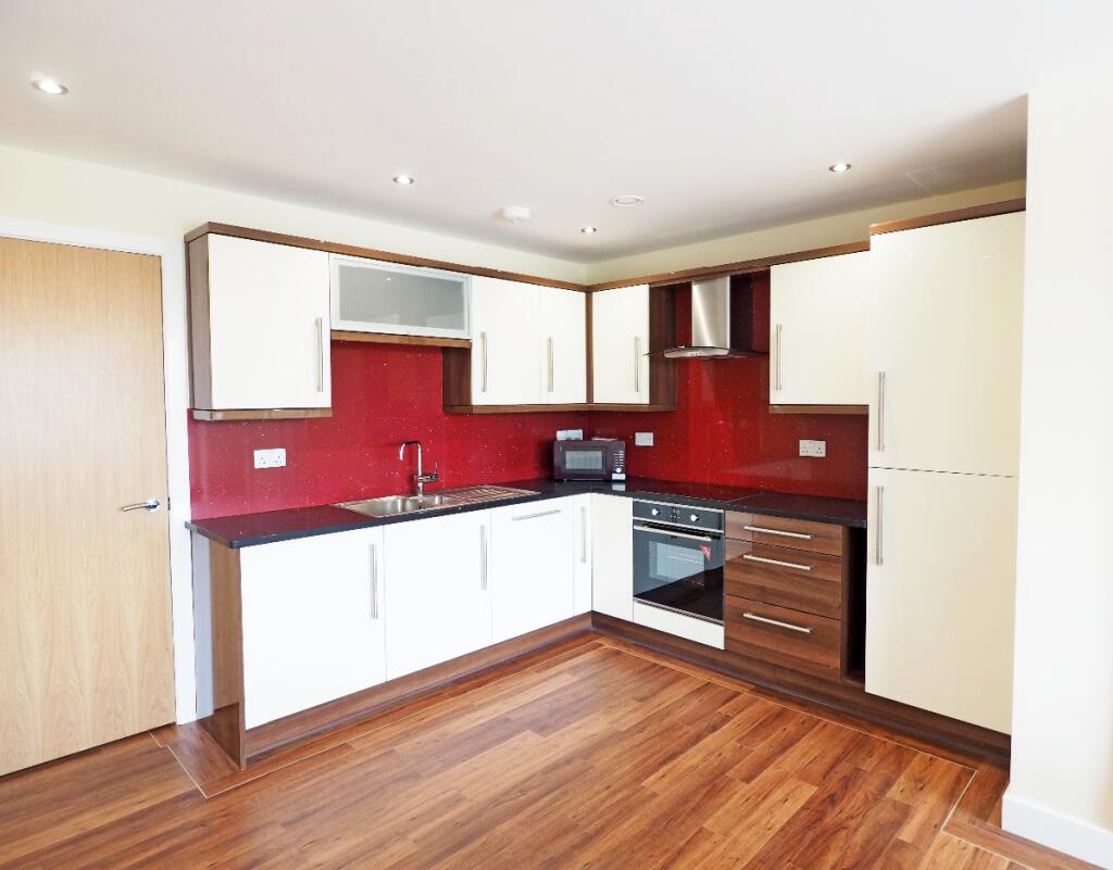3 bed Apartment for rent in Sheffield. From MAF Students