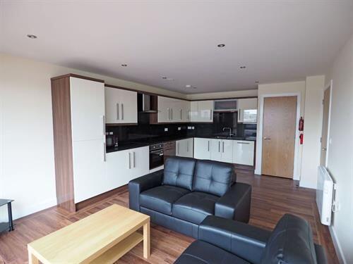 4 bed Apartment for rent in Sheffield. From MAF Students