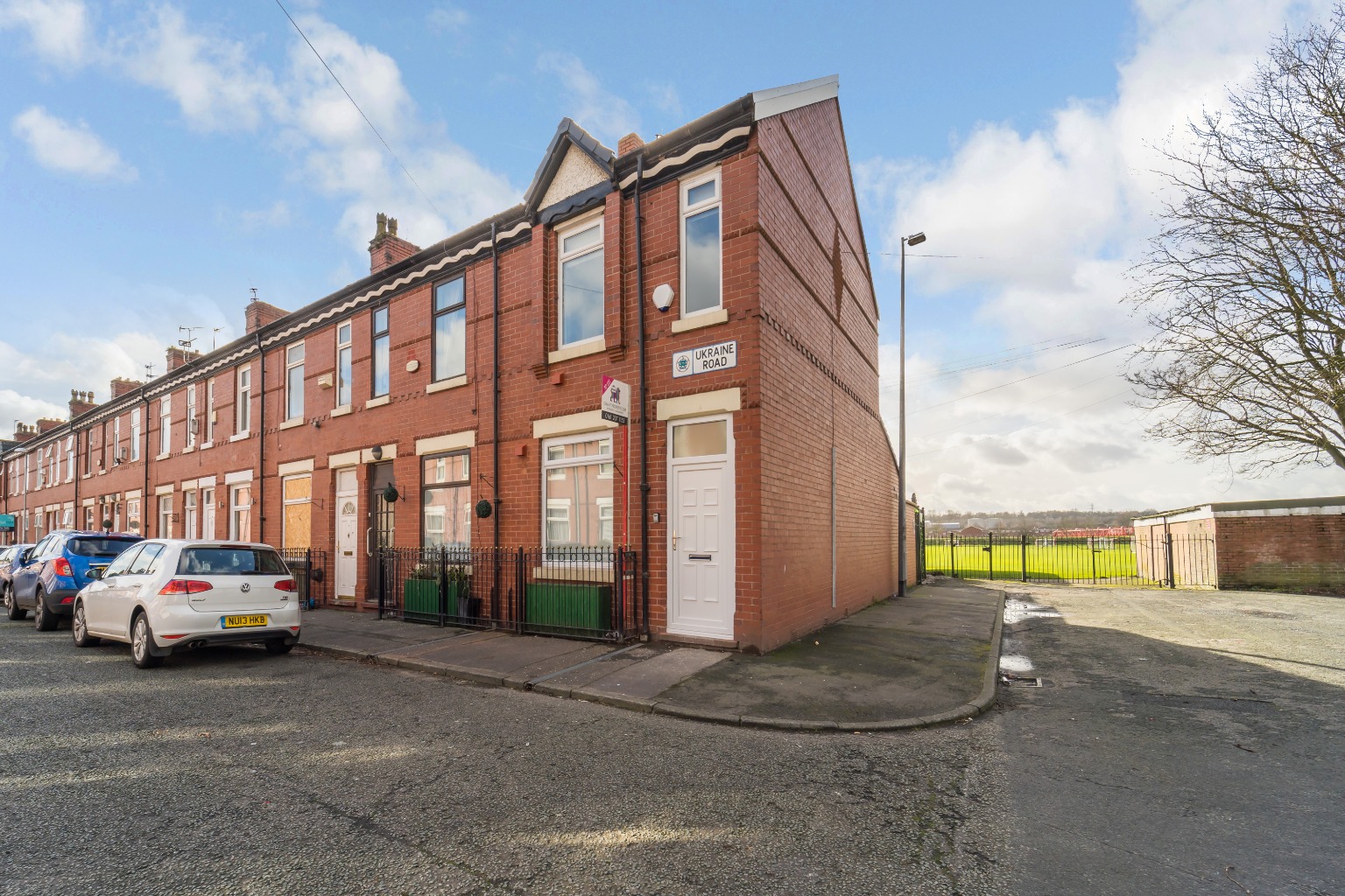 3 bed Flat for rent in Manchester. From Arc Management - Edinburgh