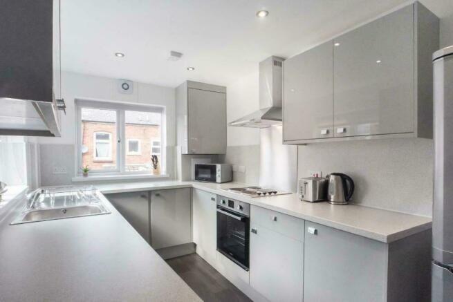 4 bed Terraced House for rent in Nottingham. From Arc Management - Edinburgh