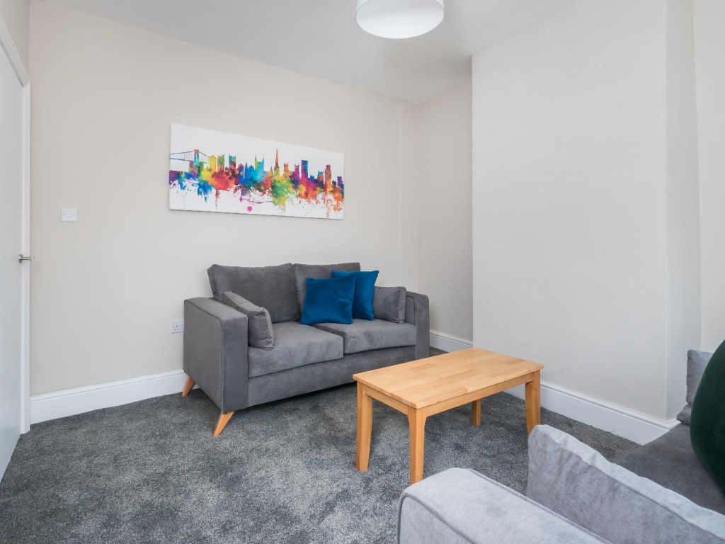 4 bed Terraced House for rent in Bristol. From Arc Management - Edinburgh 4 bed Terraced House for rent in Bristol. From Arc Management - Edinburgh