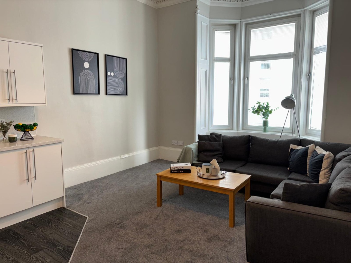5 bed Flat for rent in Glasgow. From Arc Management - Edinburgh 5 bed Flat for rent in Glasgow. From Arc Management - Edinburgh