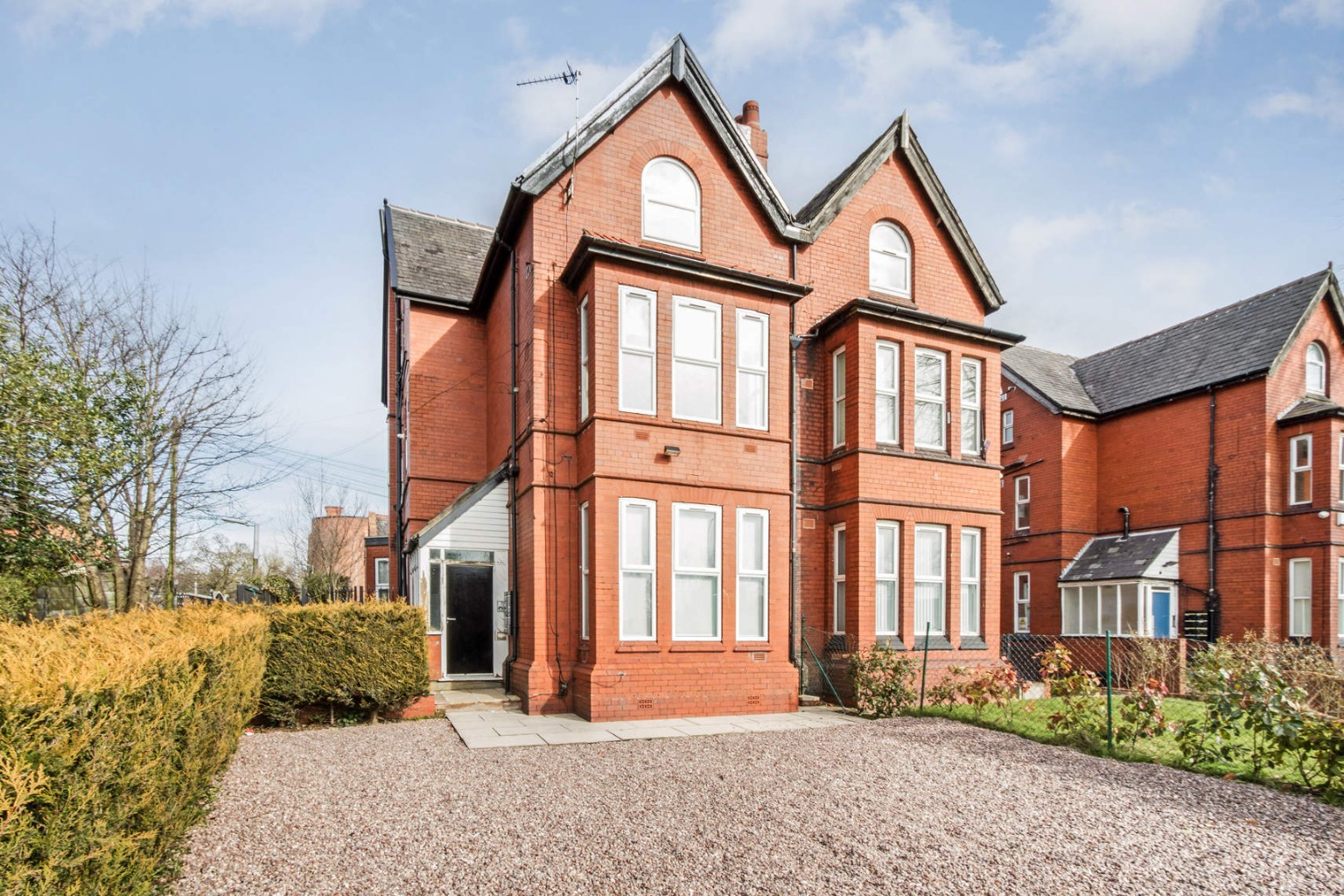2 bed Flat for rent in Salford. From Arc Management - Edinburgh 2 bed Flat for rent in Salford. From Arc Management - Edinburgh