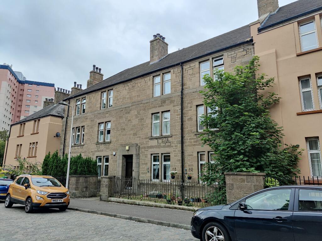 3 bed Flat for rent in Dundee. From Arc Management - Edinburgh