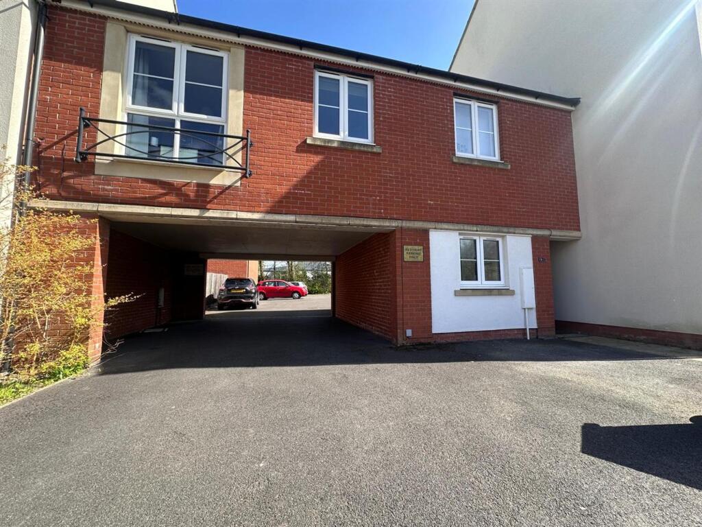 3 bed Coach House for rent in Bristol. From Acen Properties - Bristol