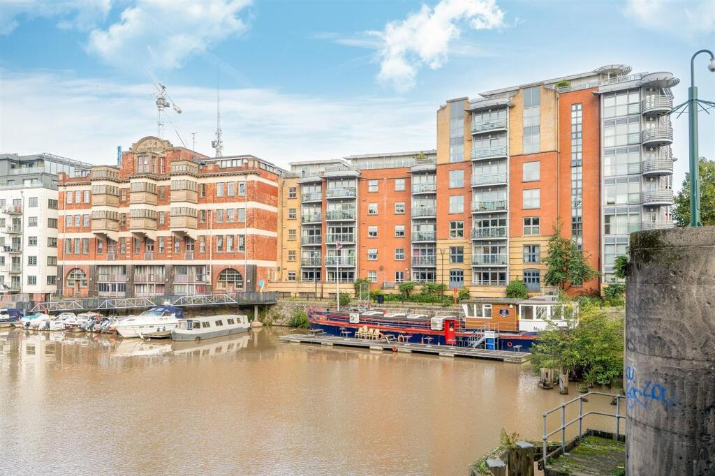 3 bed Apartment for rent in Bristol. From Acen Properties - Bristol