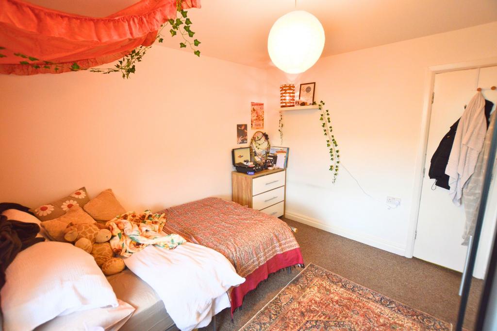 3 bed Apartment for rent in Leeds. From Casa Property Partners 3 bed Apartment for rent in Leeds. From Casa Property Partners