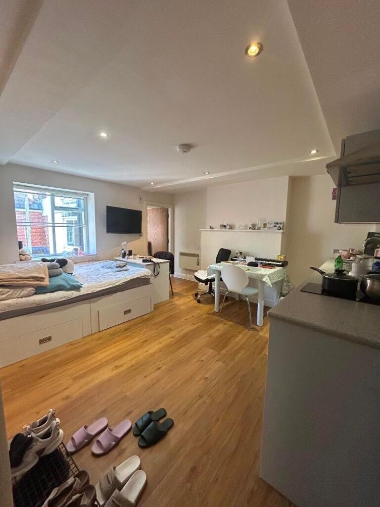0 bed Studio for rent in Bristol. From Xeno Property - Bristol