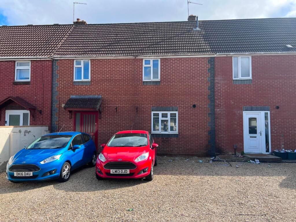 6 bed Mid Terraced House for rent in Filton. From Xeno Property - Bristol