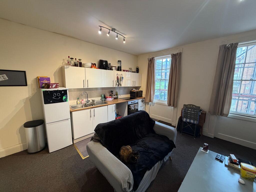 1 bed 1st Floor Flat for rent in Bristol. From Xeno Property - Bristol 1 bed 1st Floor Flat for rent in Bristol. From Xeno Property - Bristol
