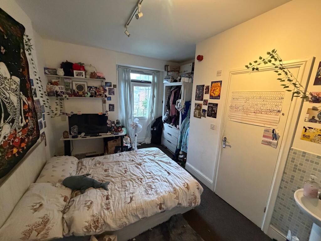 1 bed 1st Floor Flat for rent in Bristol. From Xeno Property - Bristol