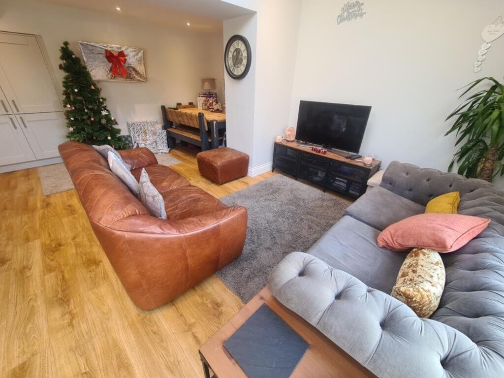 3 bed Mid Terraced House for rent in Shortwood. From Xeno Property - Bristol