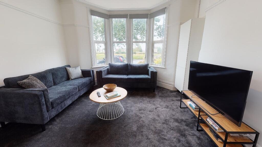 7 bed Mid Terraced House for rent in Stapleton. From Xeno Property - Bristol