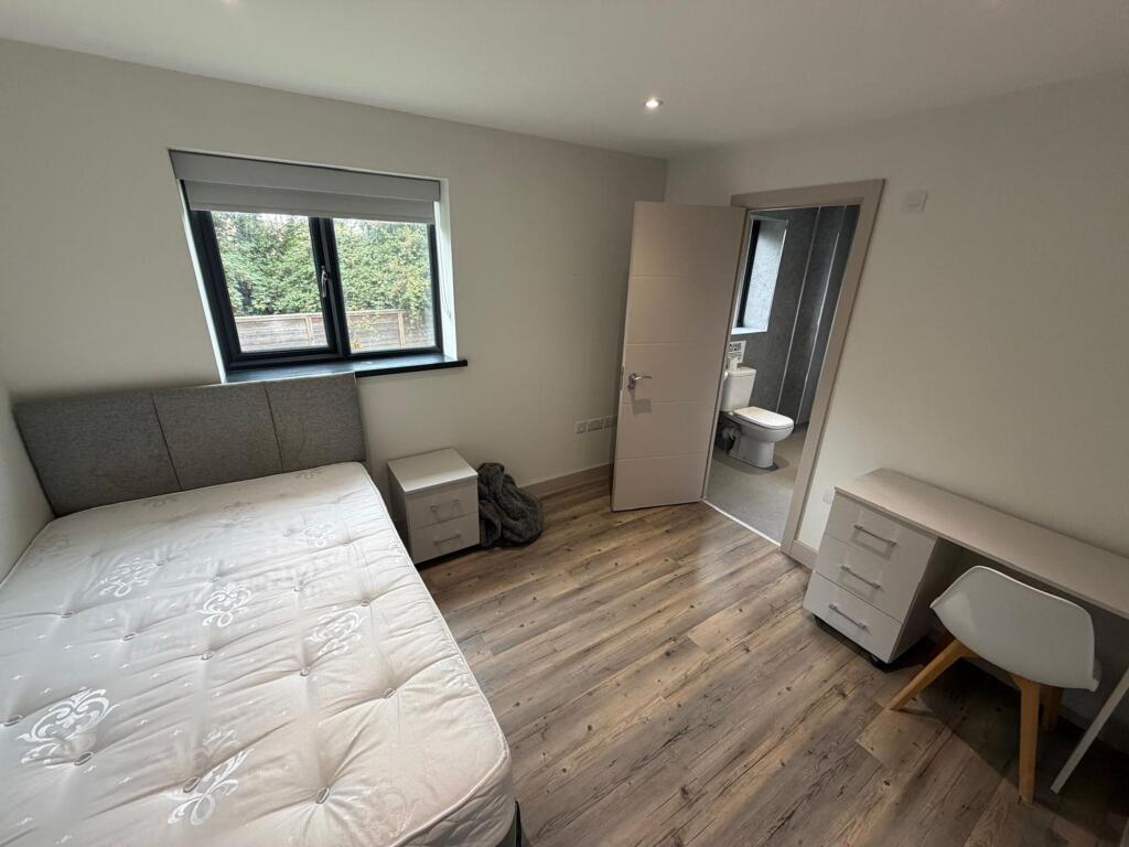 1 bed Detached for rent in Hambrook. From Xeno Property - Bristol 1 bed Detached for rent in Hambrook. From Xeno Property - Bristol