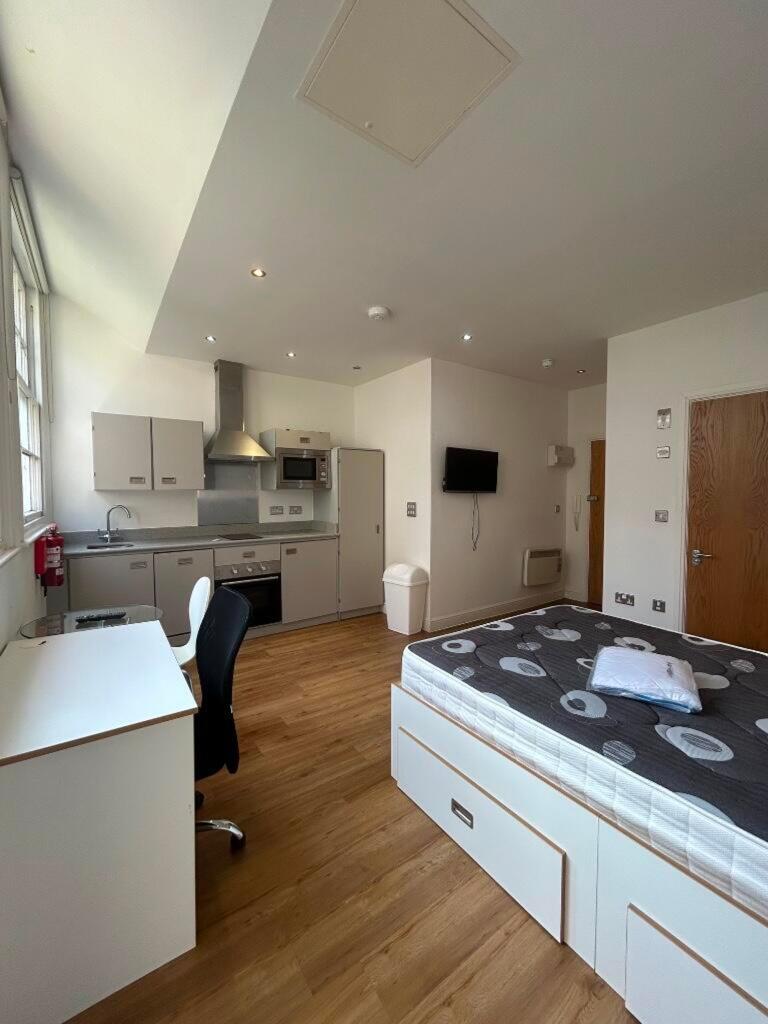 0 bed Studio for rent in Bristol. From Xeno Property - Bristol 0 bed Studio for rent in Bristol. From Xeno Property - Bristol