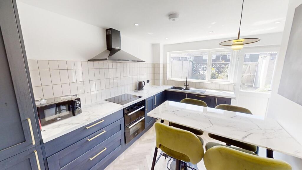 4 bed Mid Terraced House for rent in Filton. From Xeno Property - Bristol