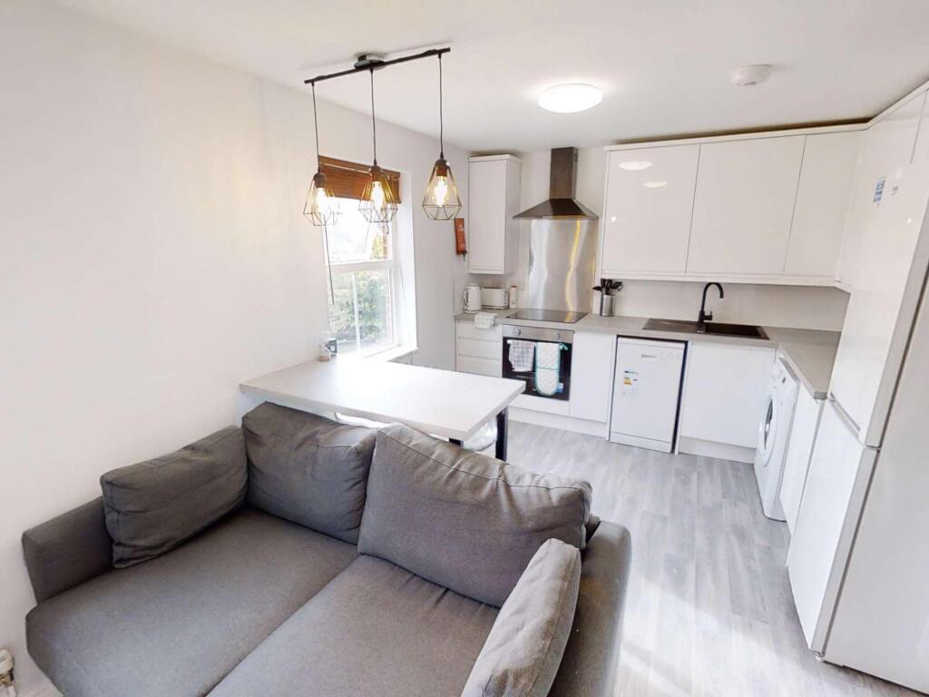 4 bed Annexe for rent in Stapleton. From Xeno Property - Bristol