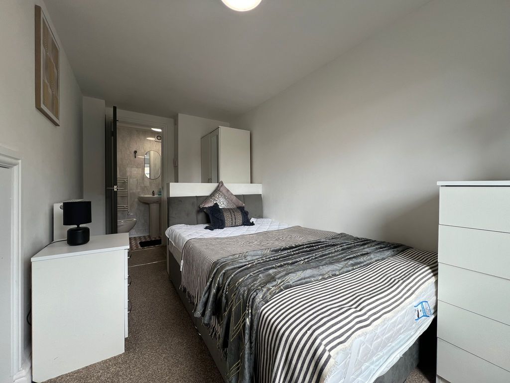 1 bed Terraced for rent in Newcastle Upon Tyne. From Cloud Estates - Newcastle