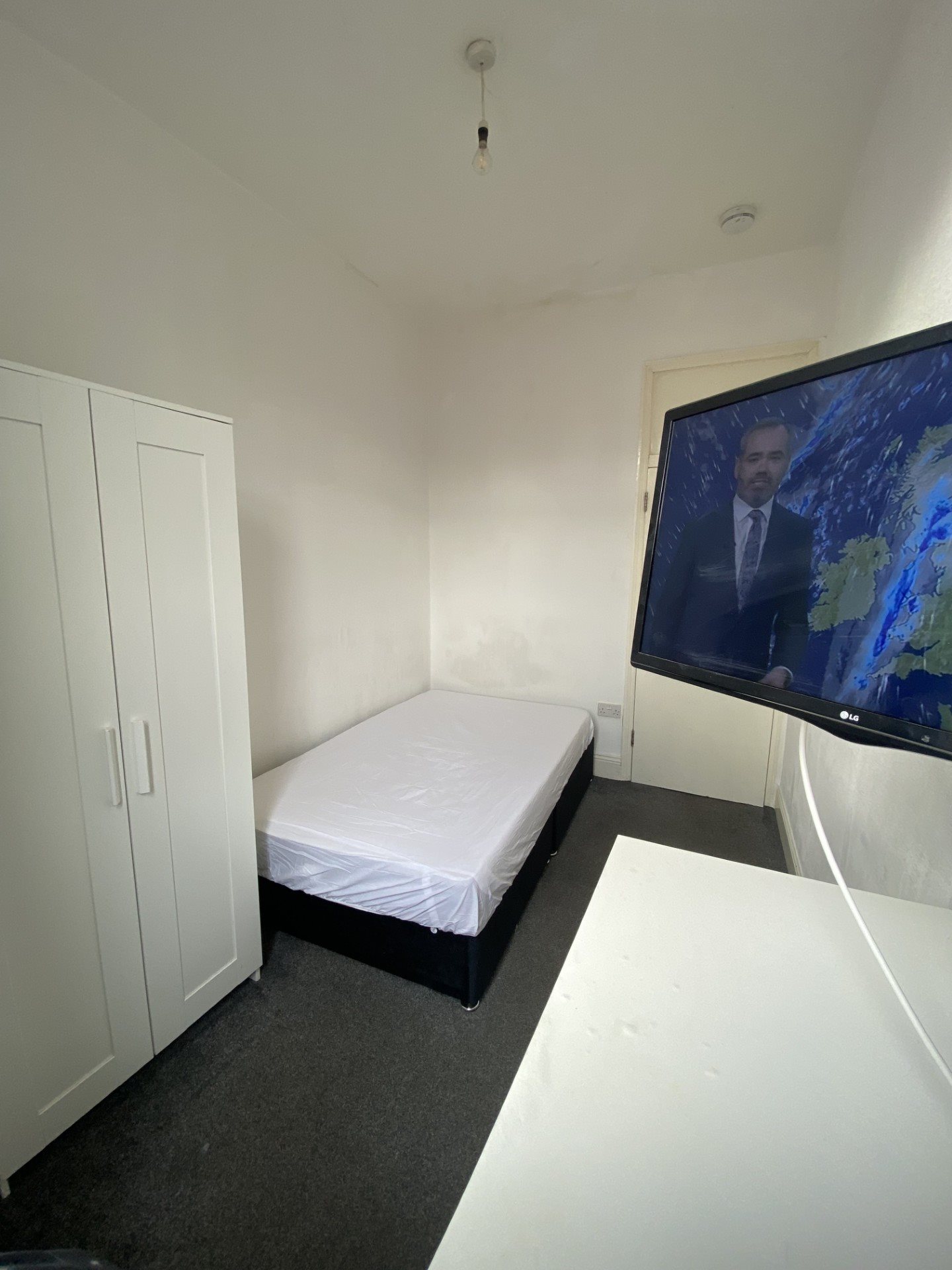 1 bed House Share for rent in Wallsend. From MyHoouse